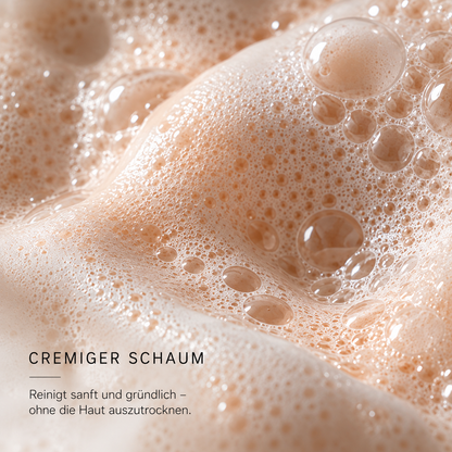 DAILY GLOW Hydrating Cleansing Foam